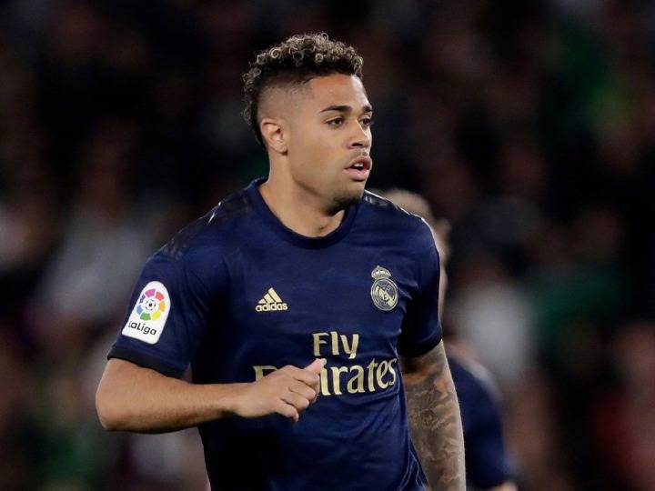 皇马球员马里亚诺感染新冠