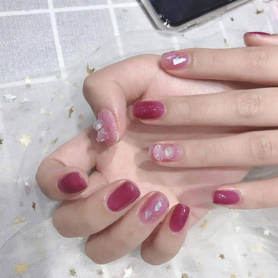 超级软萌的小熊软糖美甲,仙气十足又个性可爱…_高冷