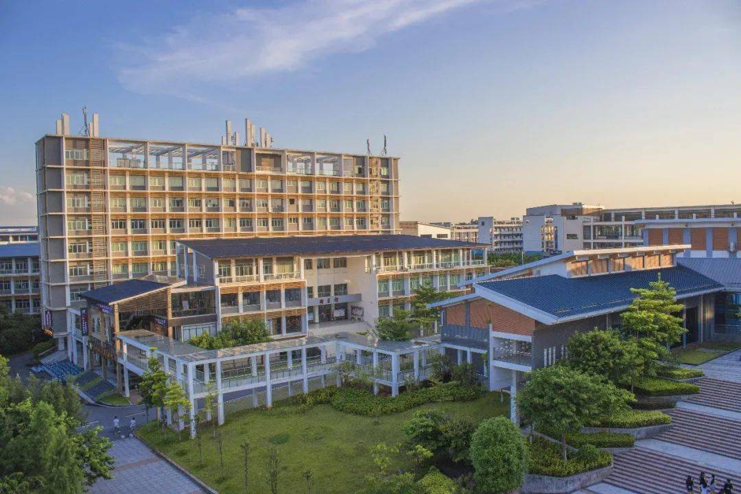 南职之美摄人心魂就问你pick谁下