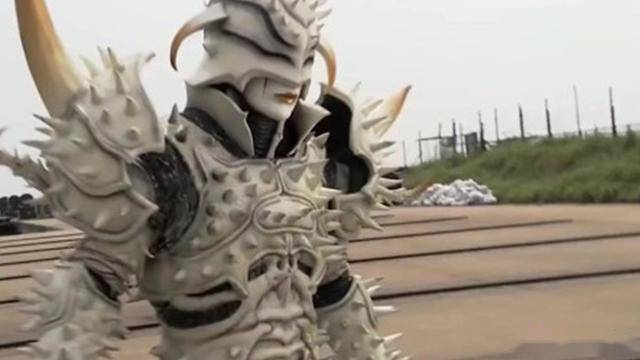 假面骑士甲斗异虫进化容易原虫进化困难原虫根本不会进化