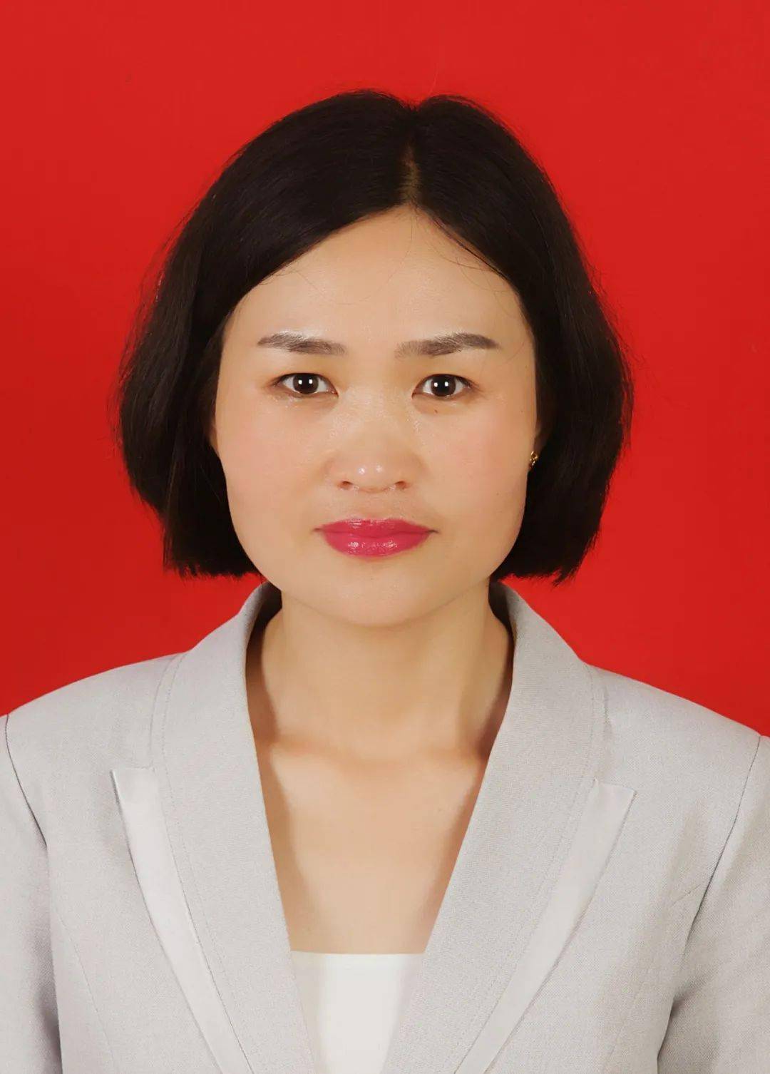 第11届河南最具成长力教师,鲁山县琴台第一小学教师王媛媛