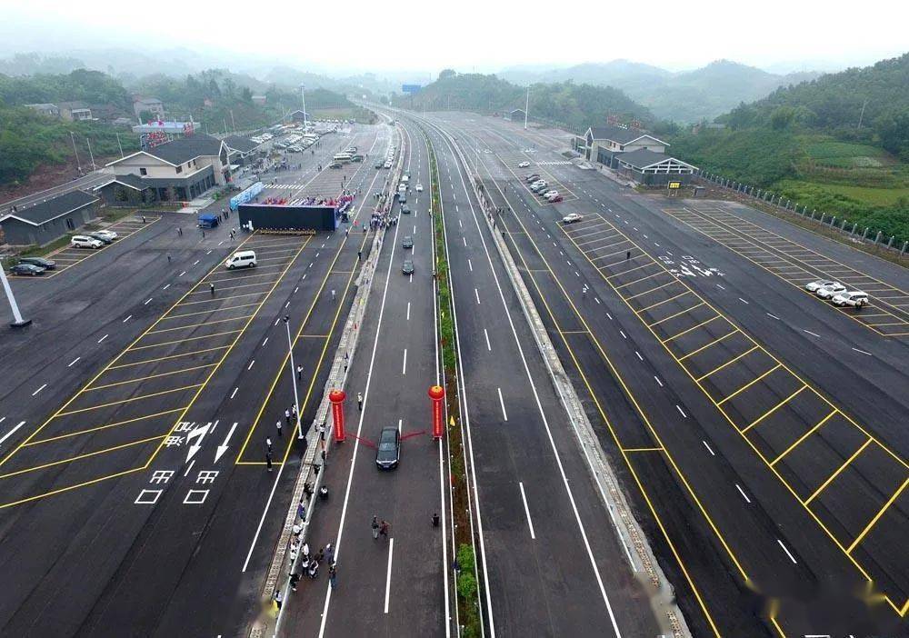 部分高速路段封闭施工!