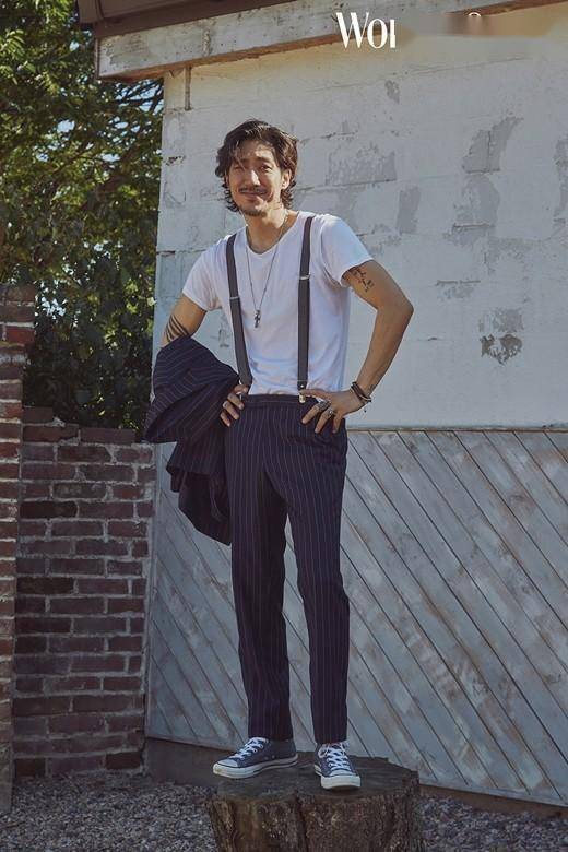 韩国歌手tigerjk最新杂志写真曝光