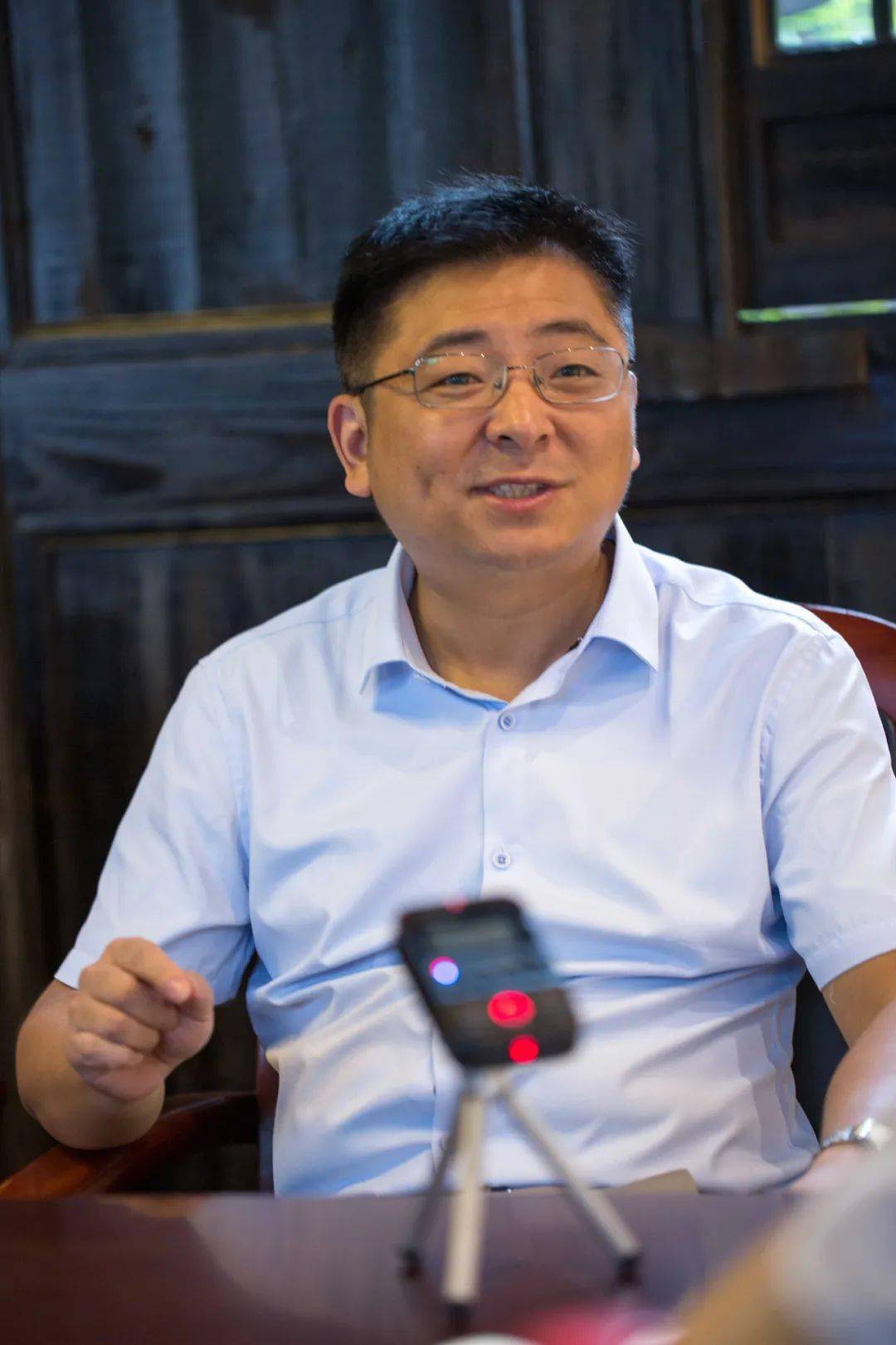 而更令人敬佩的是,冯杰这一切研究的完成,都是在8小时以外,业余时间