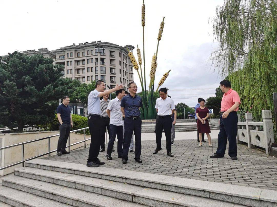 打造精致小镇的亮丽名片吴江区政协七都镇工委举行第二次协商议事会