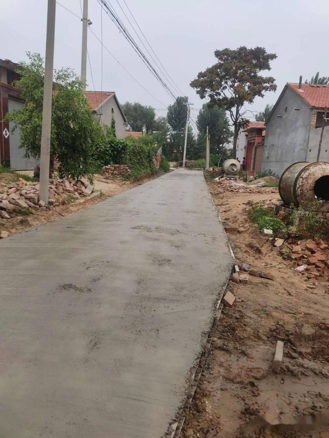 人居环境整治不放松乡村颜值再提升盐山镇继续加大人居环境整治力度