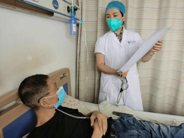 刘祥先后多次主动或被迫停药,导致肺结核反反复复.