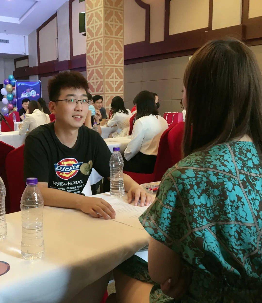 小莉丘比特线下相亲会火爆来袭俊男靓女齐上阵现场啥样赶紧来看