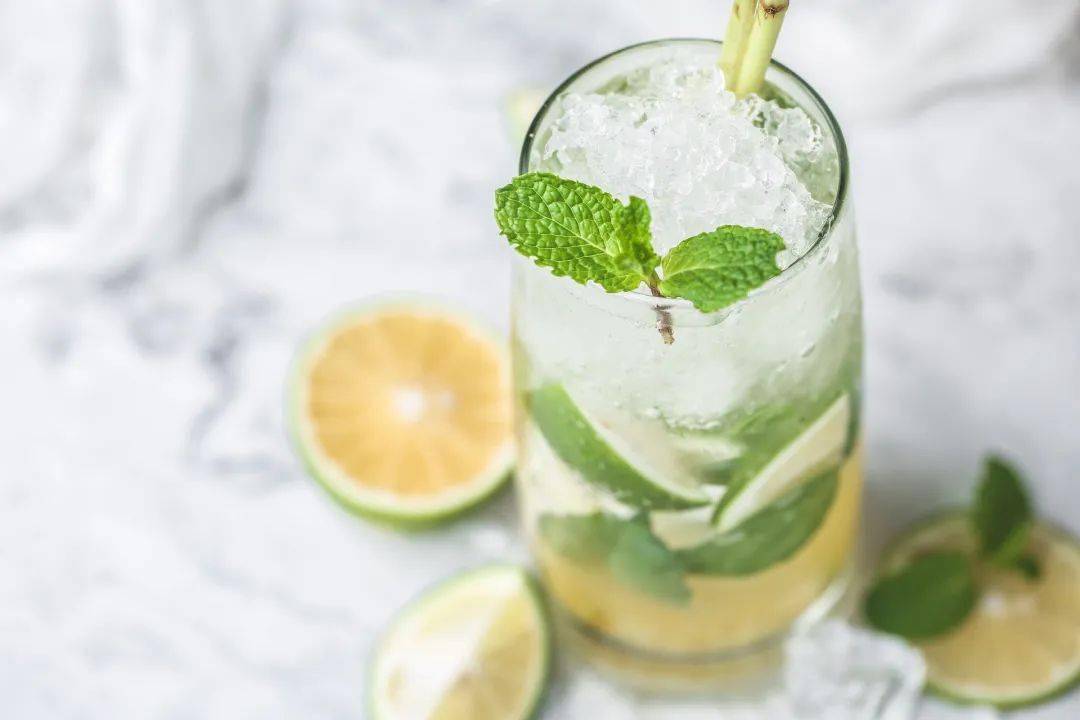 休闲时光来杯莫吉托
