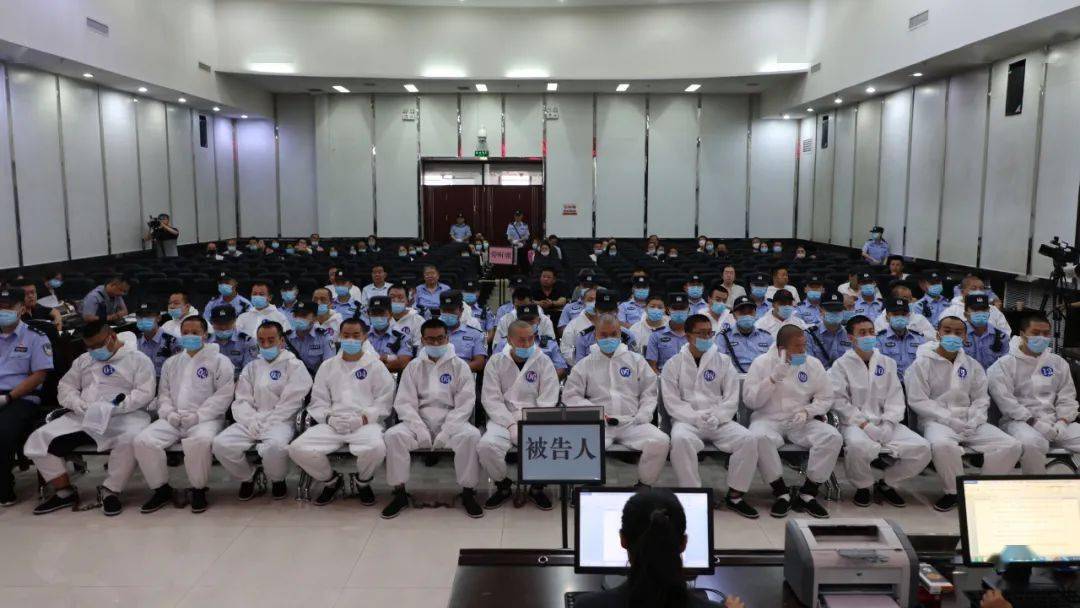 神木法院审理李兴等25人涉黑案公安厅公开征集这些人的犯罪线索