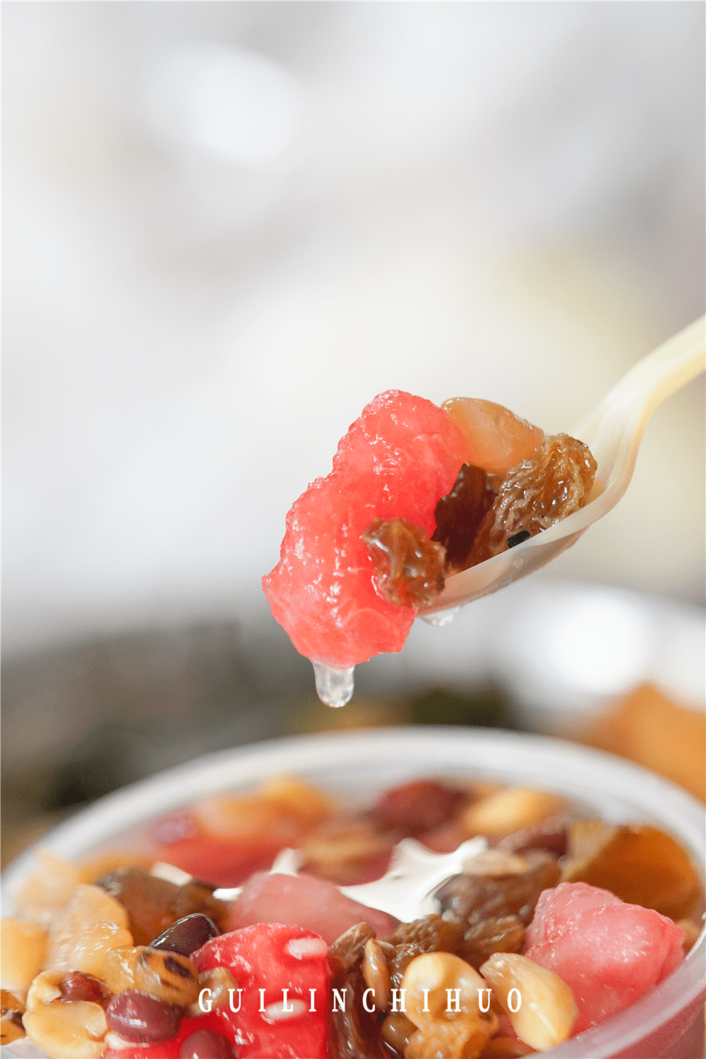 桂林百科 地方美食 > 正文相比桂林市区满大街的清补凉,九屋人偏爱