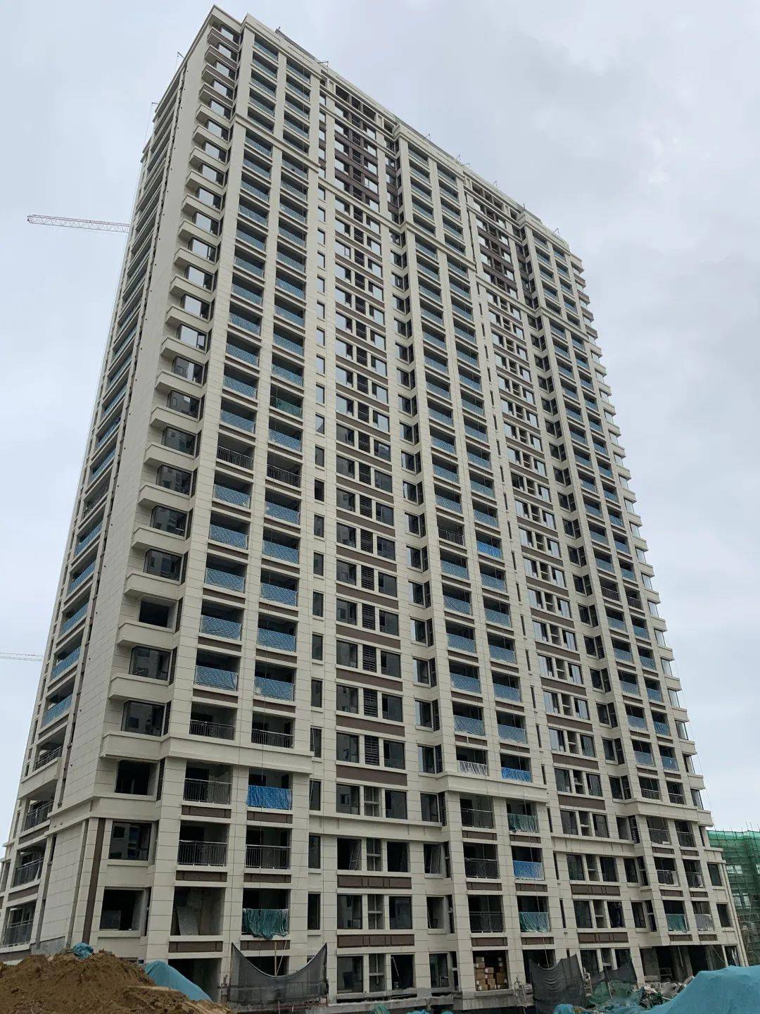 【郑州】@业主们,绿都·澜湾八月家书,请查收!