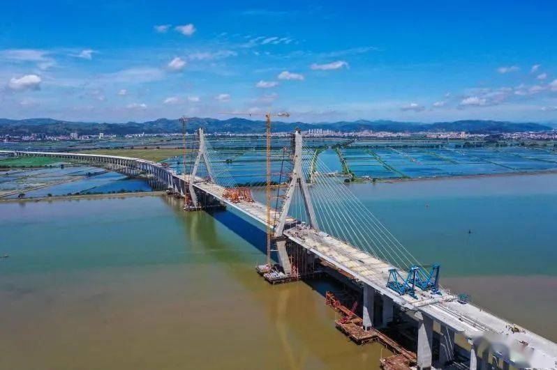 榕江特大桥宣告成功合龙,汕头内海湾再添一条跨江海通道!2020.8.