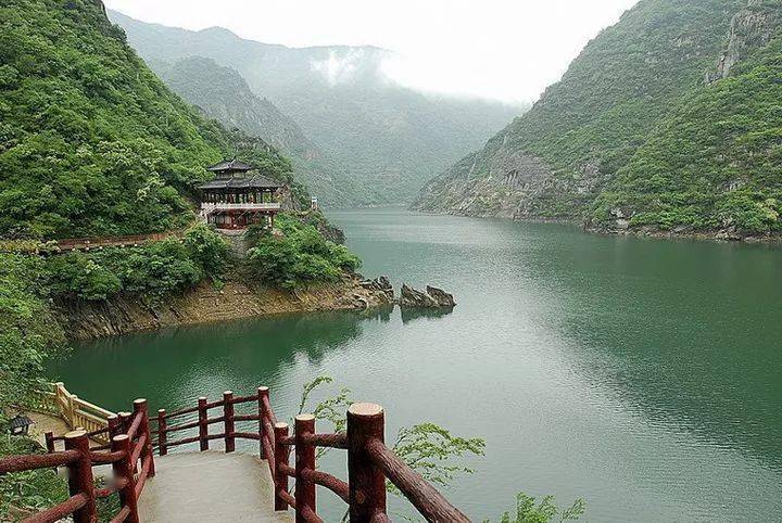 品三国文化赏秦岭风光汉中