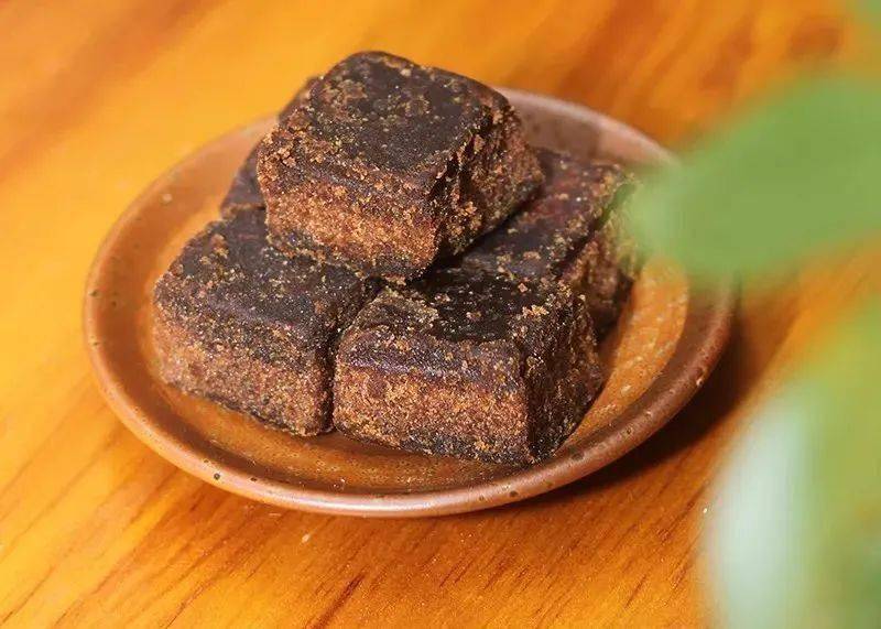 你知道乌糖在潮汕民俗里地位有多重要吗