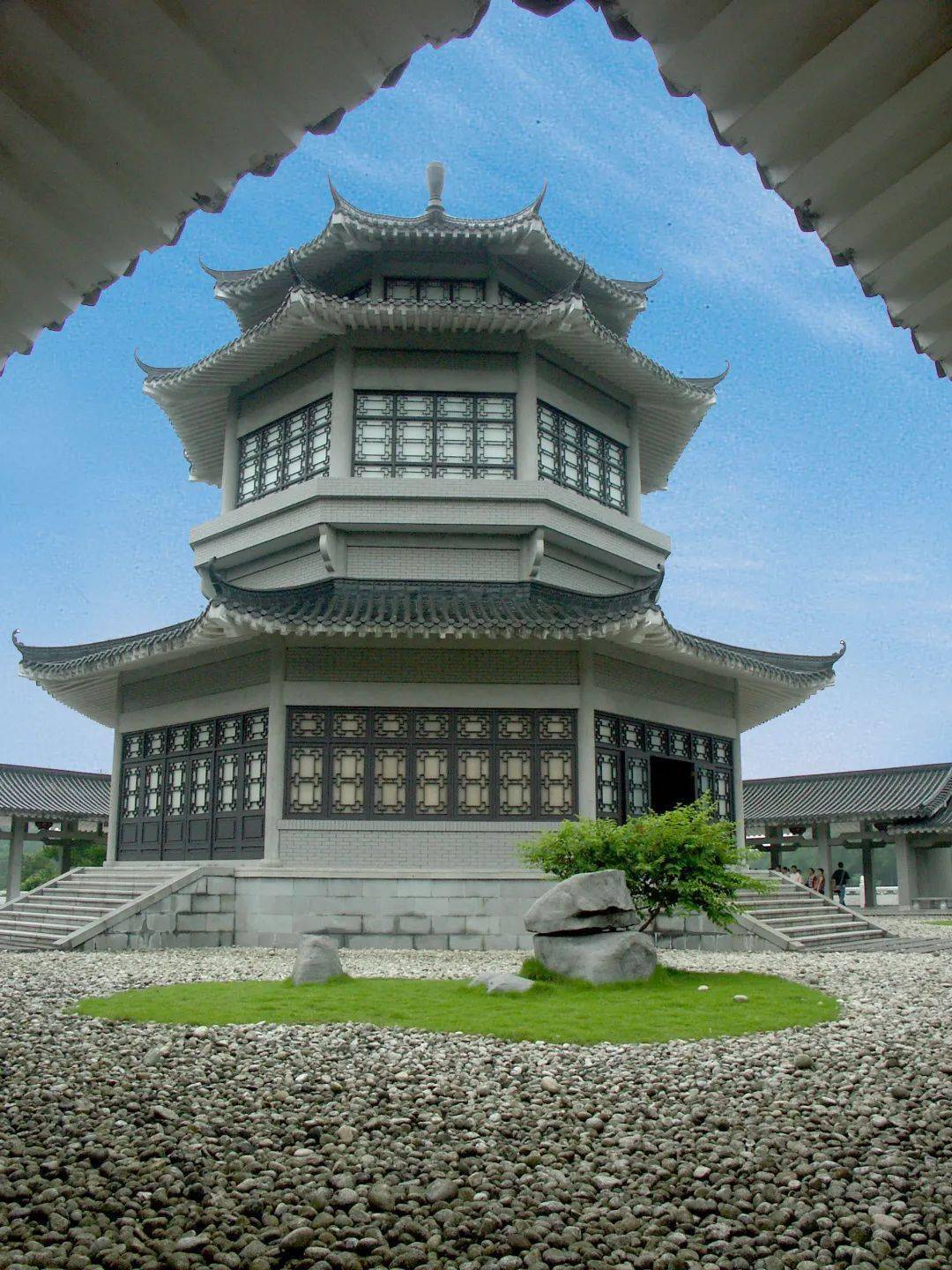 【秋游兴安】桂林乐满地——月老阁