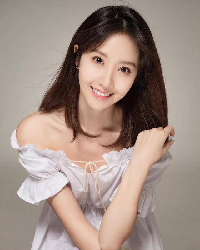 且听凤鸣的沐瑶是陈瑶同学演过延禧攻略还参加过选秀