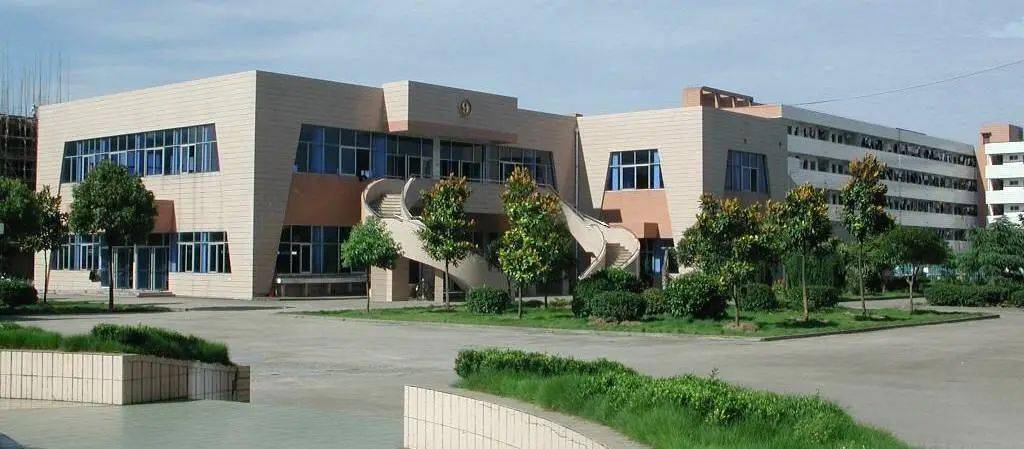 来吧来吧诸暨二中学校食堂员工招聘啦