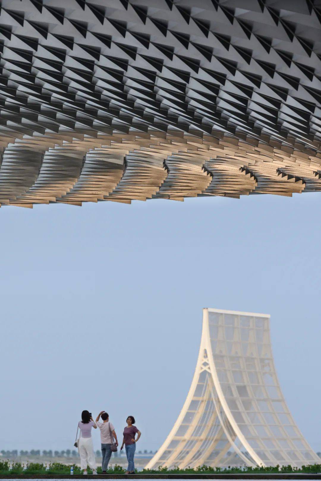 寻美一品乘风破浪领略天津浪花艺术馆的质与美