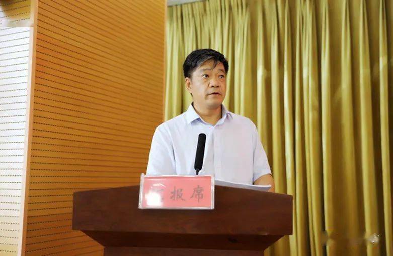 聚焦优化营商环境推动跨越发展