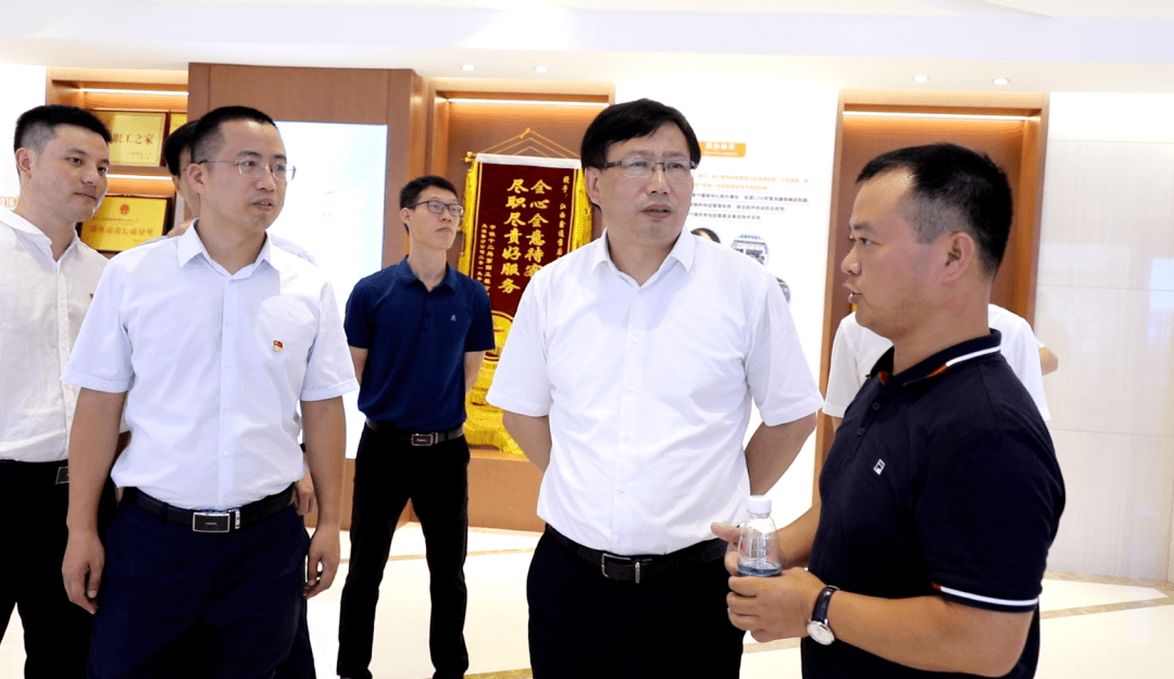 省委组织部人才工作专题调研组到栗调研指导人才工作_手机搜狐网