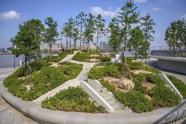 浪漫优美的滨水空间——新华滨江绿地_设计