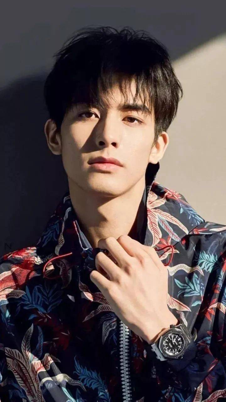 宋威龙壁纸