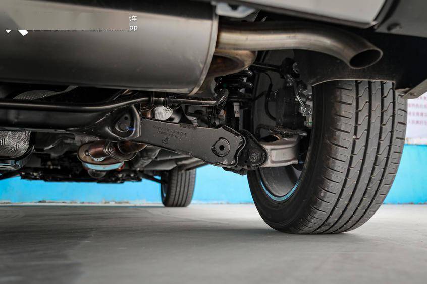 躺车里刷b站抖音不是梦体验2021款哈弗f7