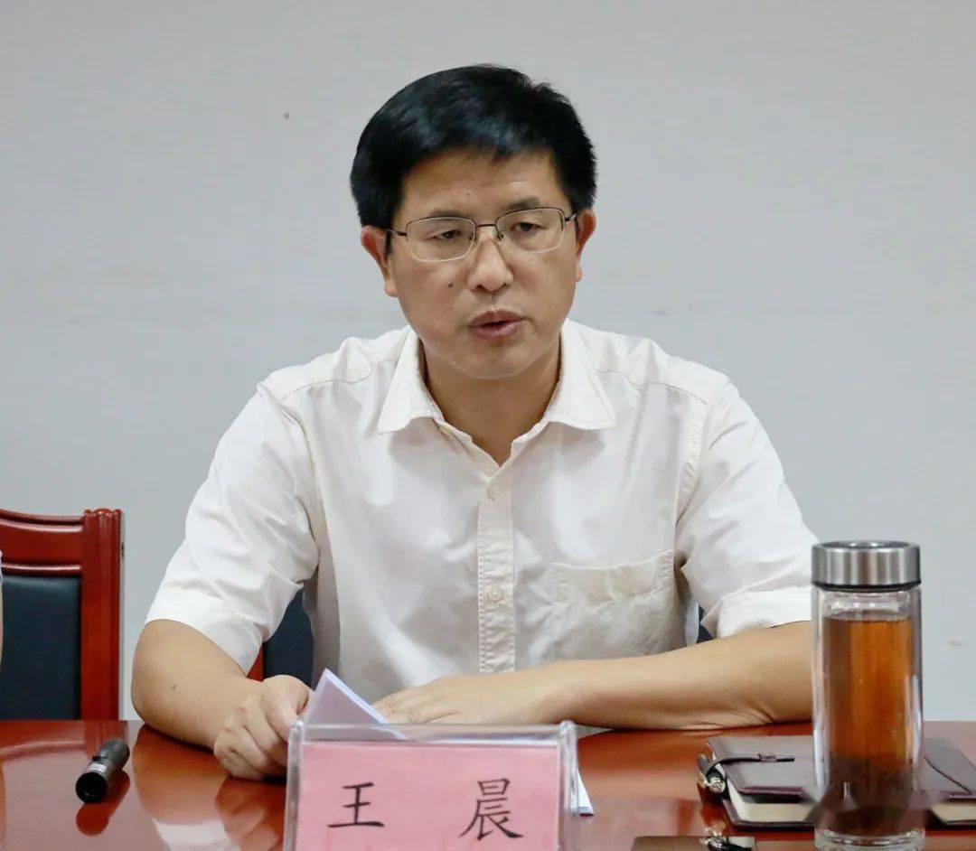 乐平工业园区项目落地暨扩园扩区工作调度会召开