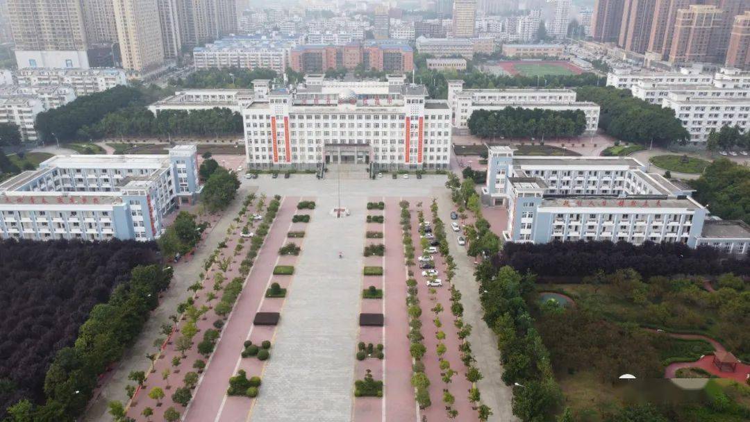 多图邓州一高中2020届高一新生军训速看