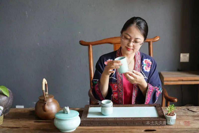 828古堰画乡青瓷画艺术展一一雷慧仙