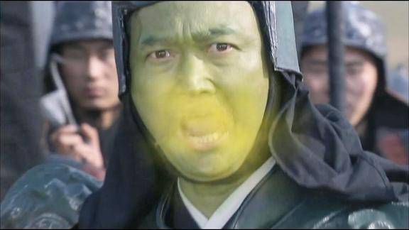 封神榜陈奇用旁门左道口吐黄烟一招迷晕邓九公