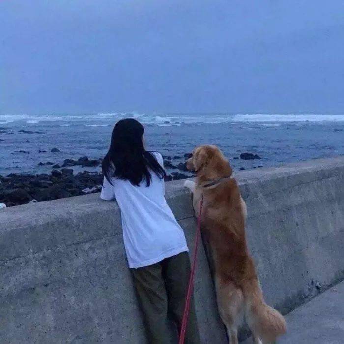 女生头像丨世上最短的咒语是他的名字_一个人