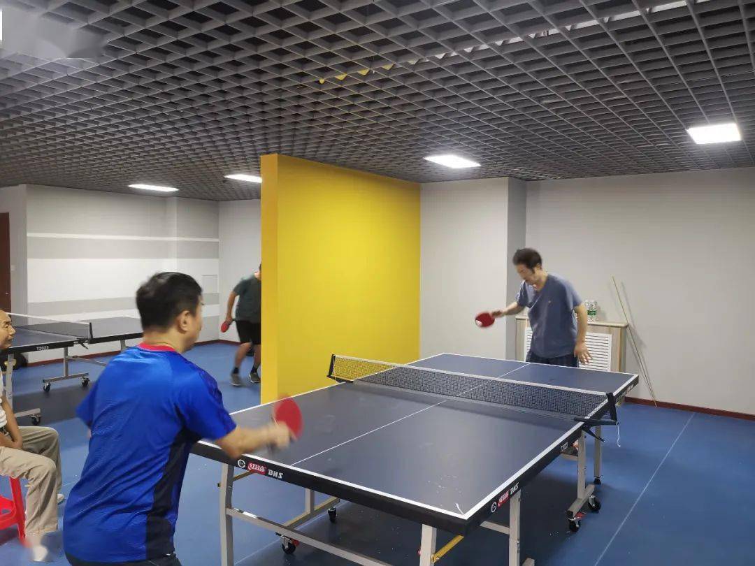 海梓嘉园社区乒乓球室正式启用