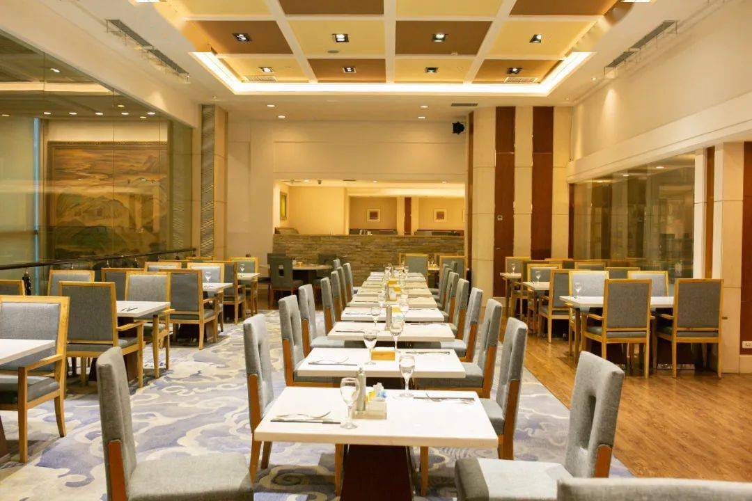 【长春金安大饭店·金品餐厅】