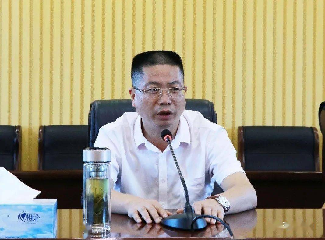 莲花县表彰2020年北京大学,清华大学录取学生