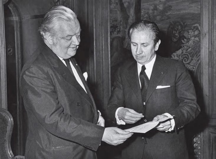 阿尔及尔1975年第7届地中海运动会的邀请函萨马兰奇继任后审时度势