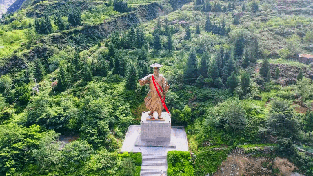 璨若星河大禹治水必是浓墨重彩的一笔古迹可考汶川便是大禹故里刳儿坪
