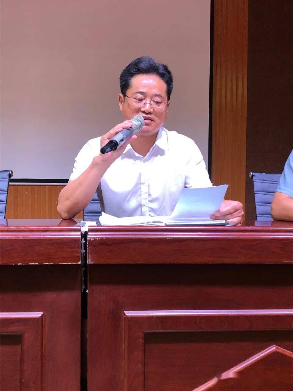 东明县清华园学校2020开展全体工作培训会三
