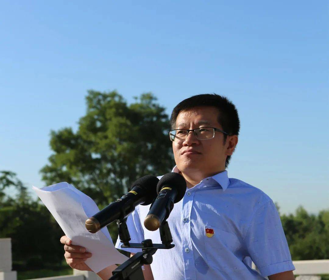 2020淄博最美教师梁旭