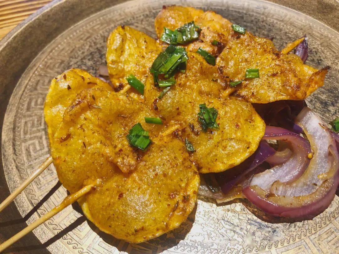 东瓜山这家炸炸炸,好吃又好看,大叔也能吃出萌萌少女心哦