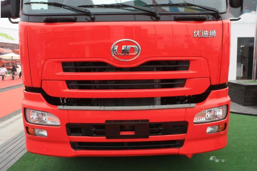 售价接近进口车的国产合资车叫好不叫座的东风日产柴优迪狮