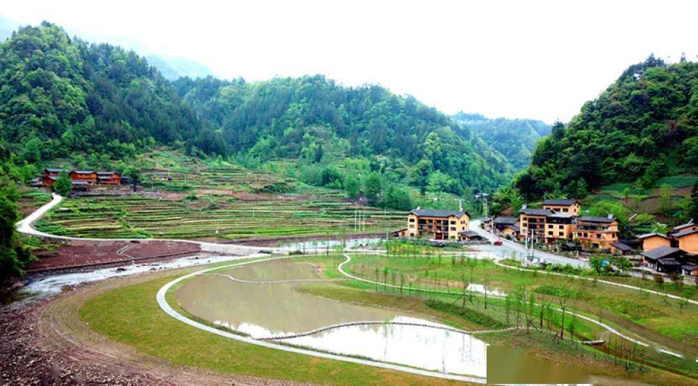 石柱中益乡坪坝村入选中国美丽休闲乡村