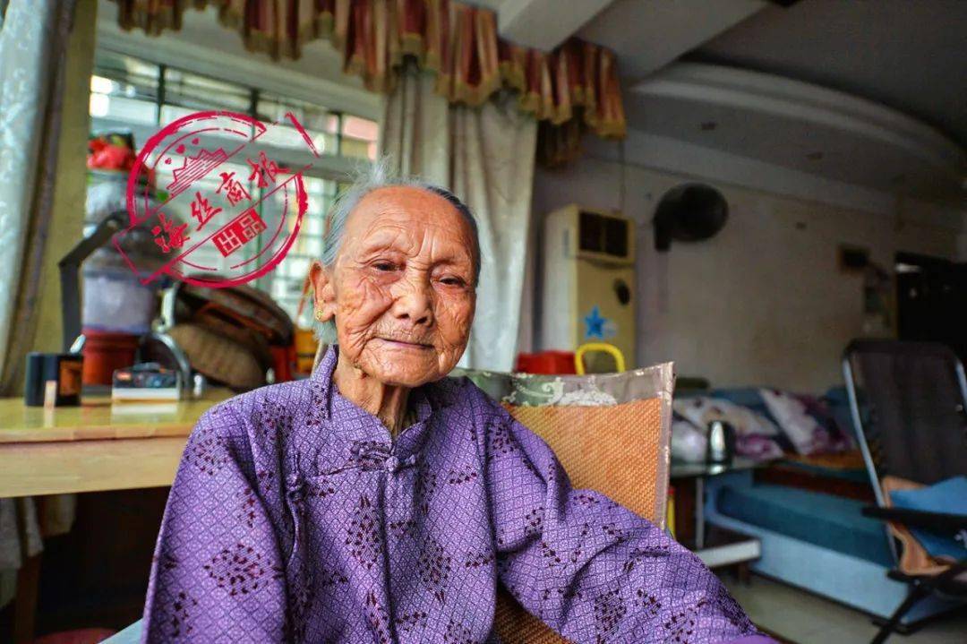 【新闻】生于清末,南安最高龄112岁寿星还能穿针做手工