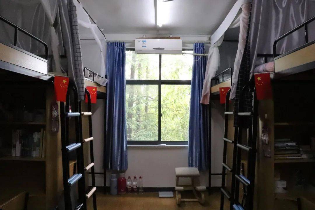 "乘风破浪"的宿舍"成团之夜",快来围观!