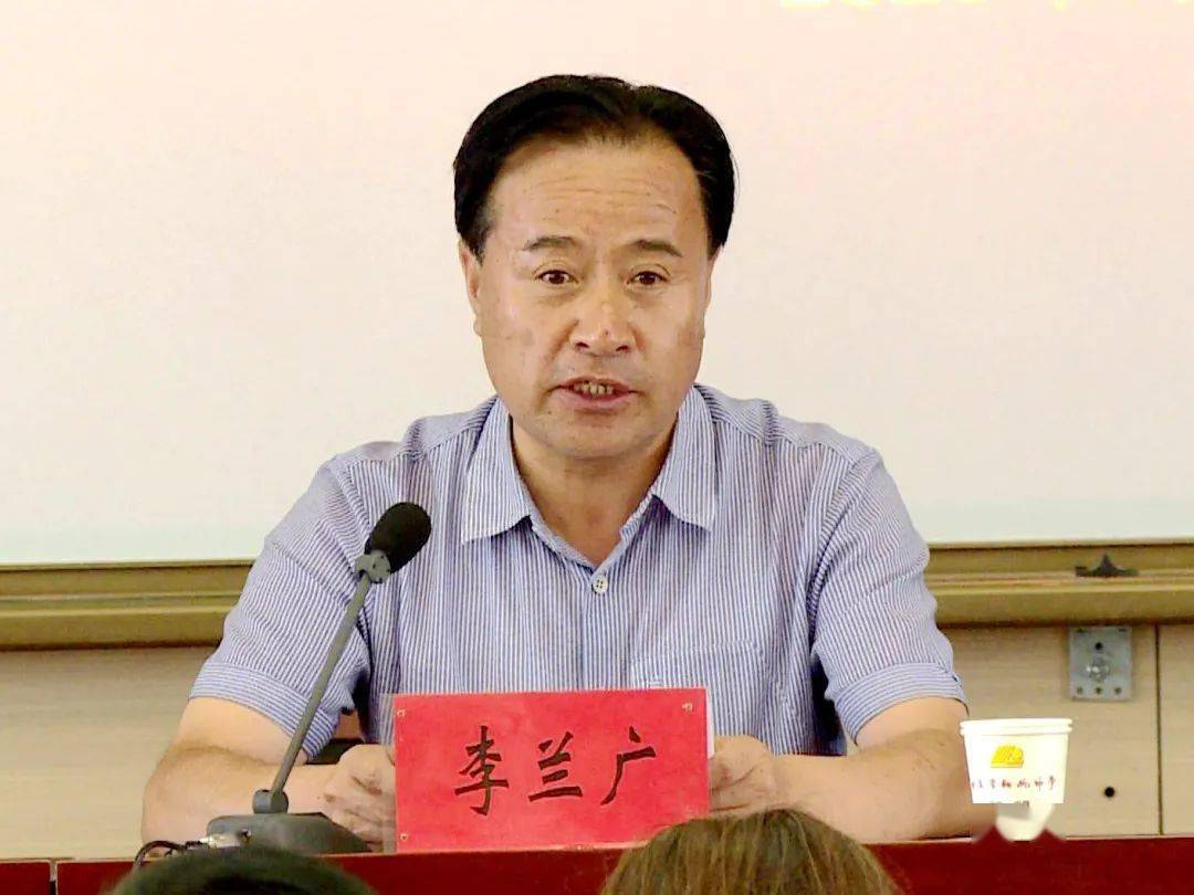 京沪企业家爱心联盟资助临洮县贫困学生