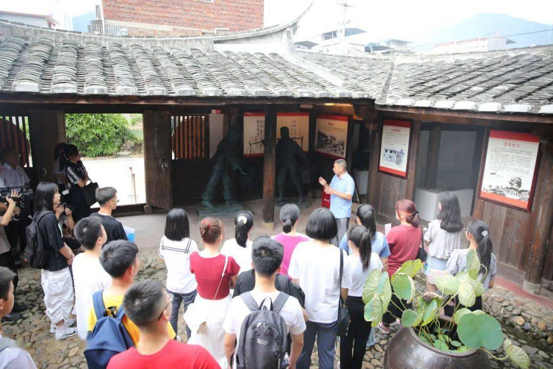 集美大学刷网课(集美大学线上还是线下复试)