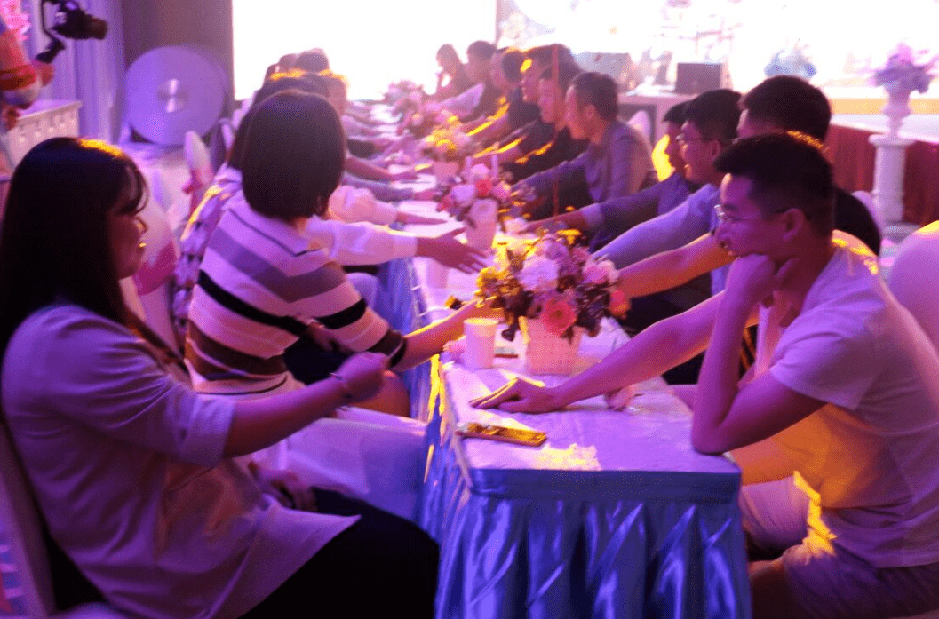 活动回顾旗总工会第二届相亲会圆满落幕现场成功牵手