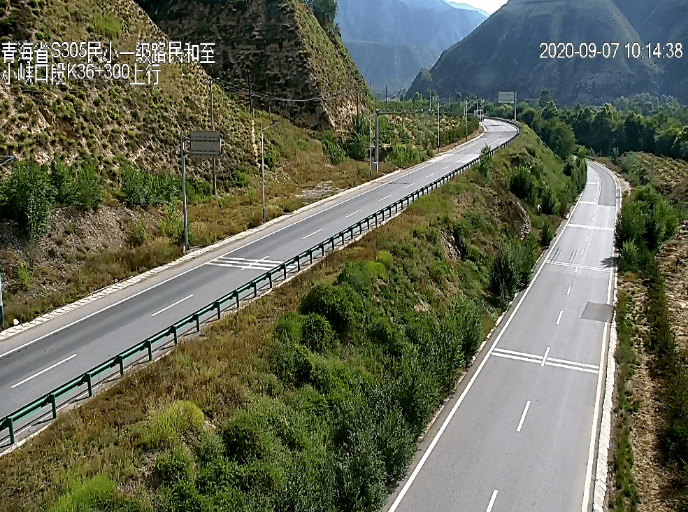 g213策磨线,隆务峡2号隧道附近路段处,因应急演练需要,将