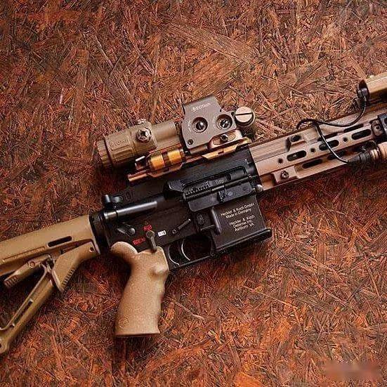 举头望明月eotech公司g33三倍增倍镜美图